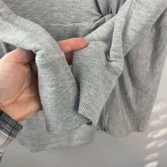 Athleta Women's Gray Nirvana Twist Front Long Sleeve Sweatshirt Size S - Picture 4 of 9